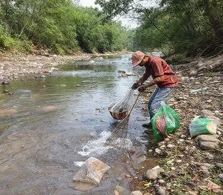 desobstrução do Córrego da Manga