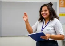 professora de Várzea Grande conquista o 1º lugar do TOP 10